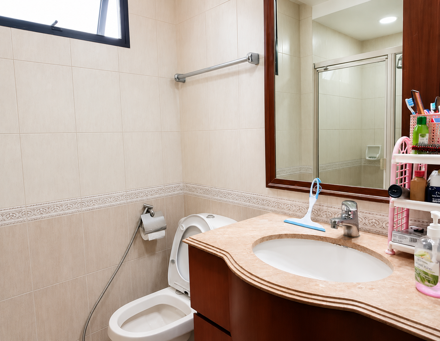Robin Regalia | Prestige Freehold 3BR District 10 Home