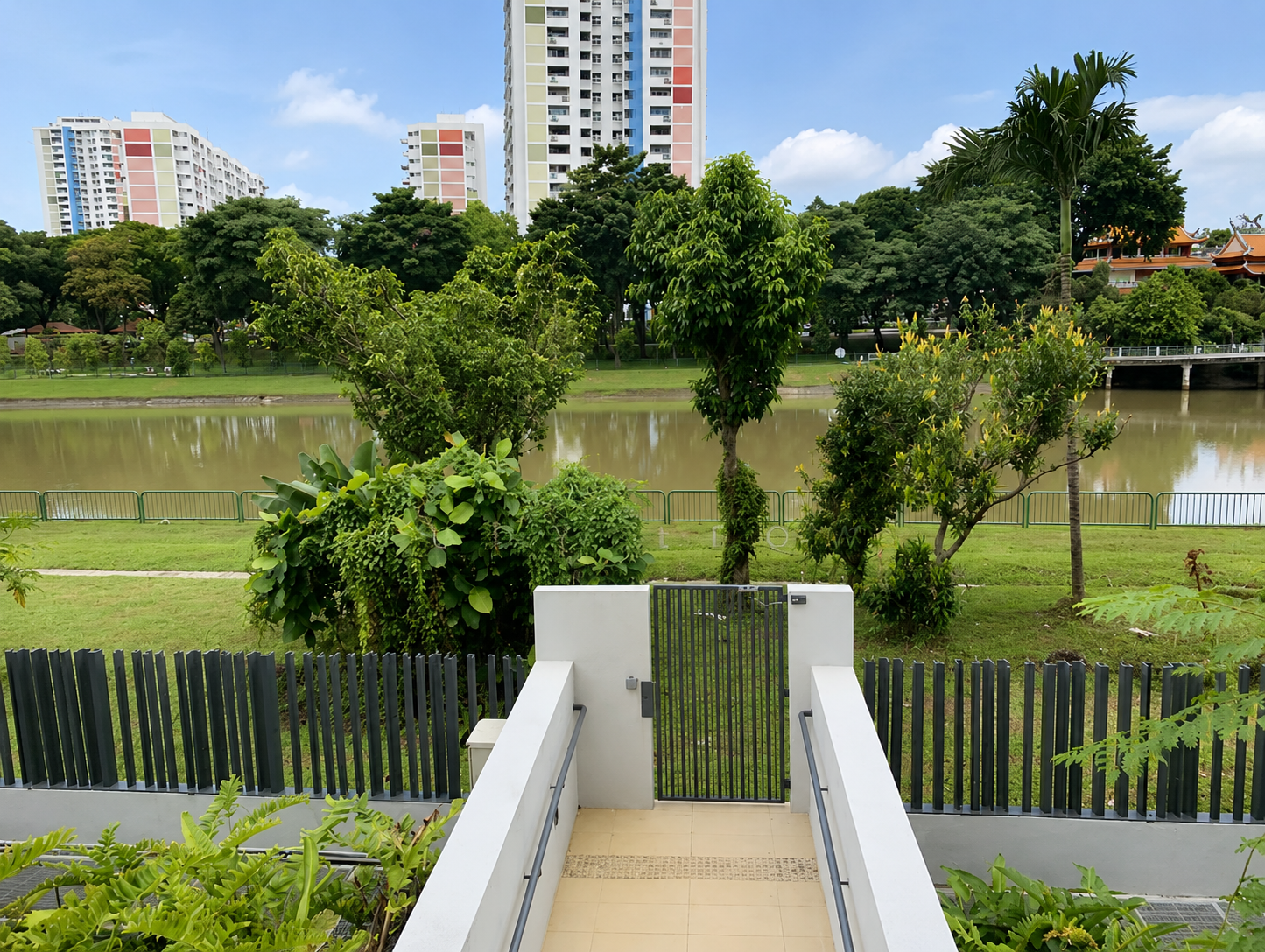 Peak Residence | Brand-New District 11 2BR Luxury Home