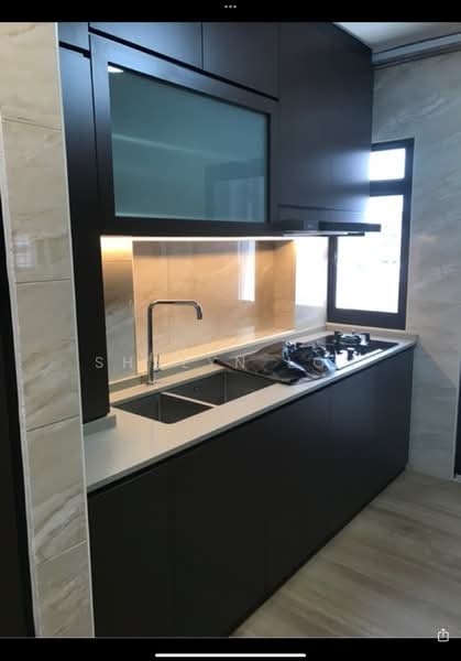 607 Hougang Avenue 4
