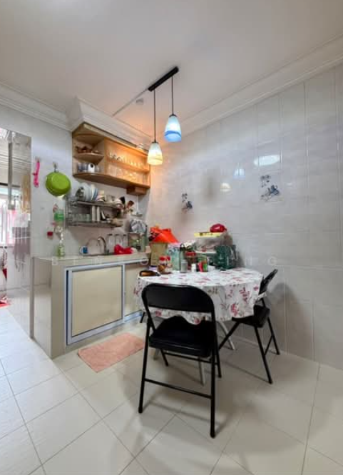 Hougang Avenue 8 | Cozy Well-Kept 4-Room Heartland Family Home